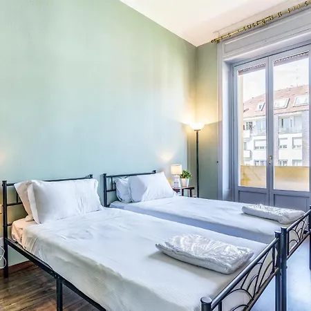 Apartment Splendido Trilocale Sviluppato Su Due Livelli