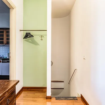 Apartment Splendido Trilocale Sviluppato Su Due Livelli Milan